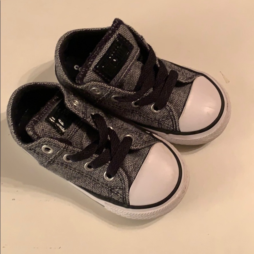 Infant herringbone converse